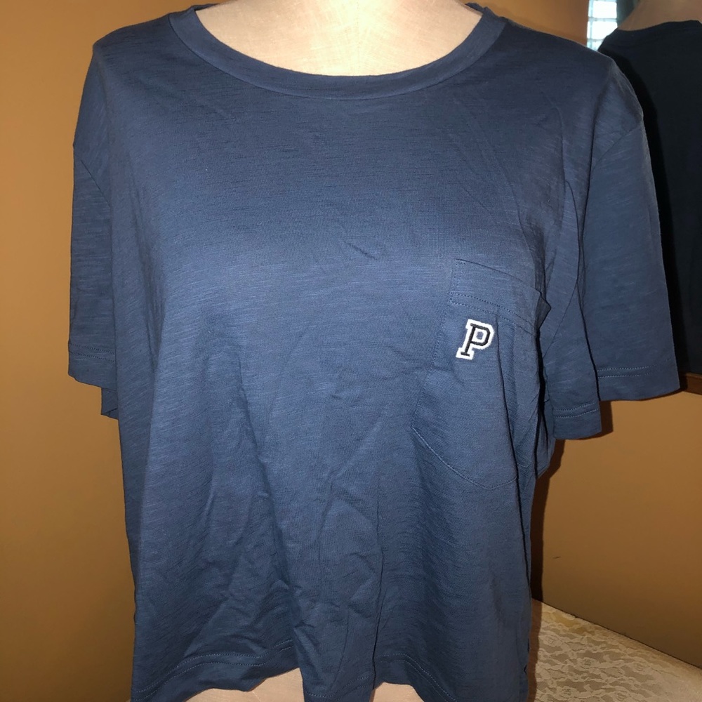 blue crop top